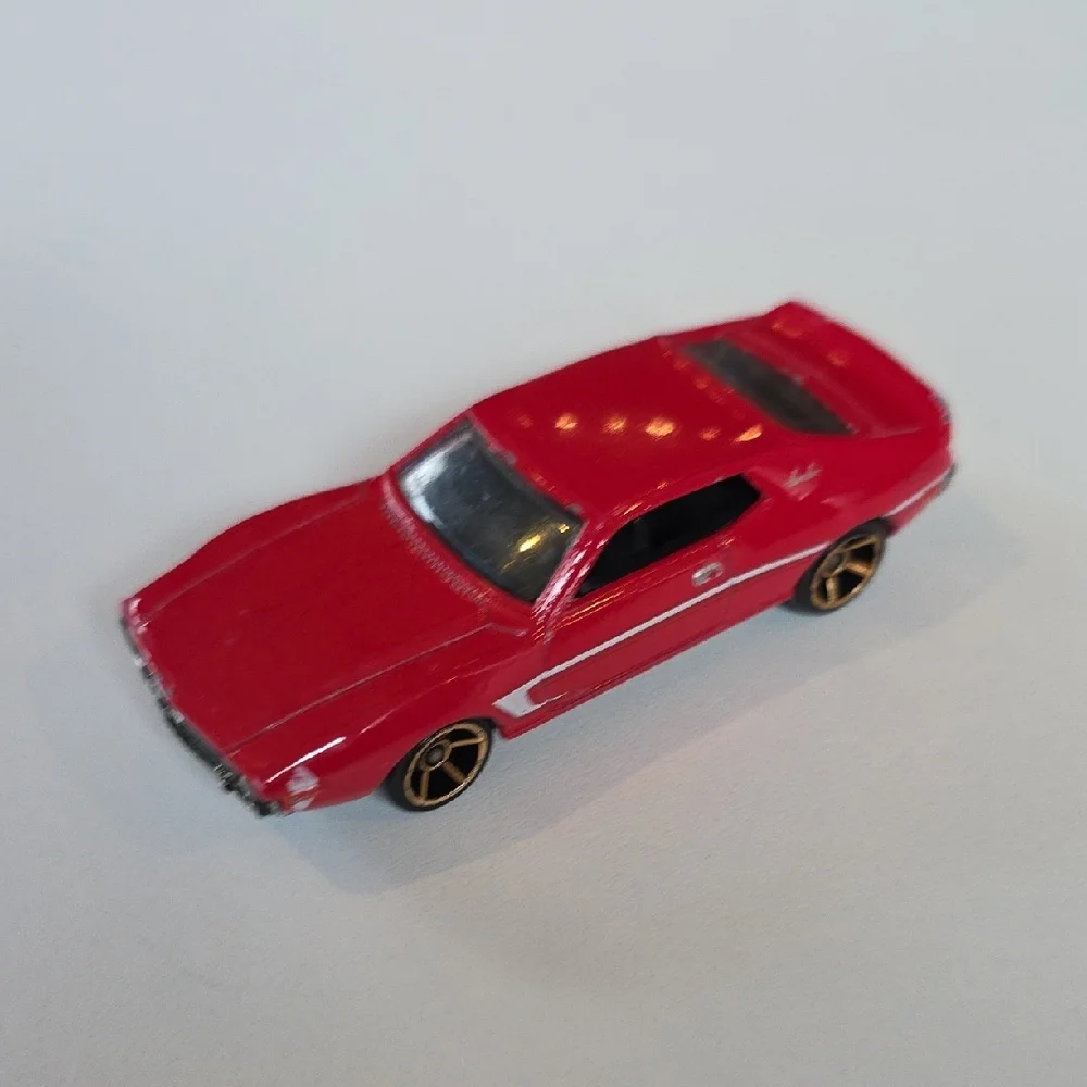 Hot Wheels '71 AMC Javelin AMX die-cast Red Car with Gold Accents